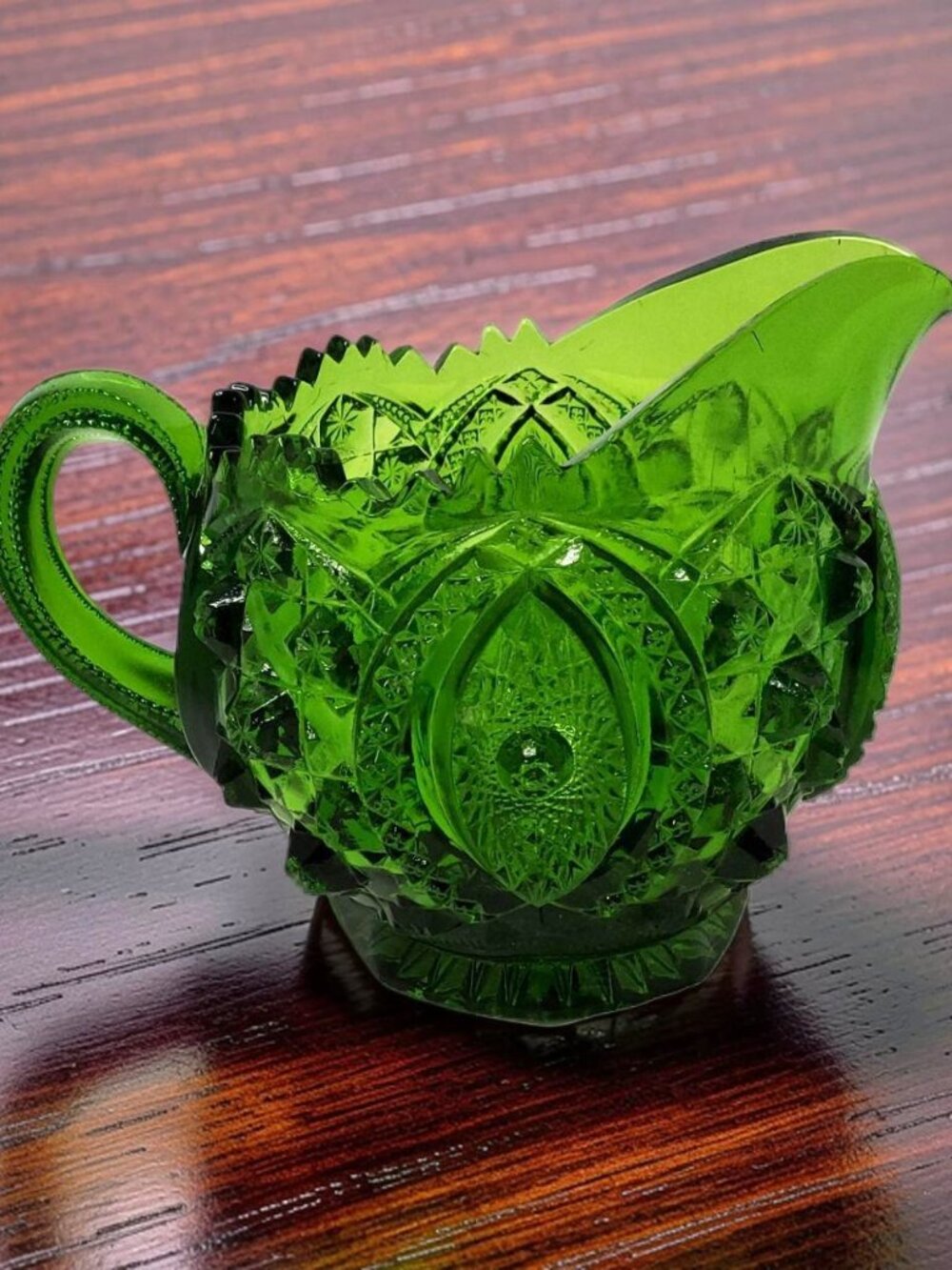 vintage 1960's-1970's indiana pressed glass green beautifully decorated creamer - Picture 5 of 12